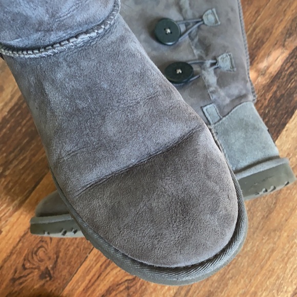 UGG Tall Bailey button boots - Picture 5 of 6